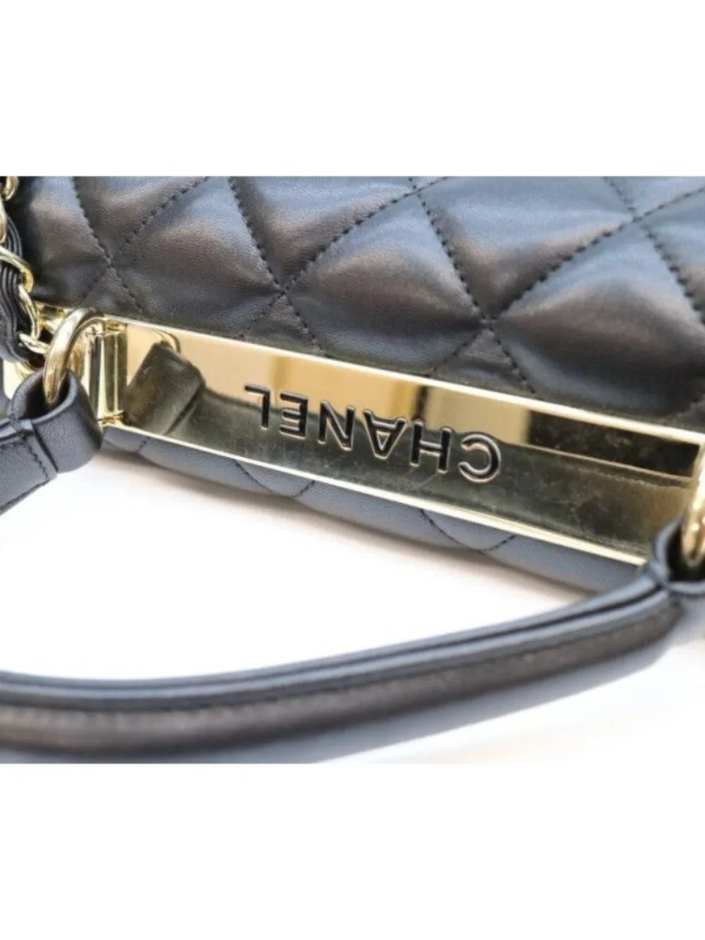 Chanel Lamb Gold Trendy CC Maxi 2-Way Shoulder